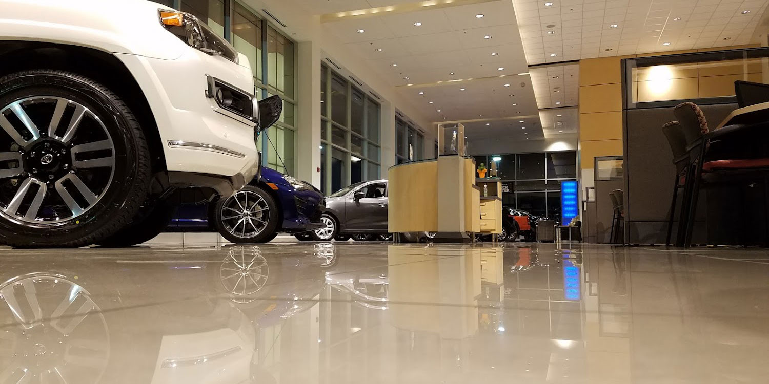 Automotive Showroom Cleaning